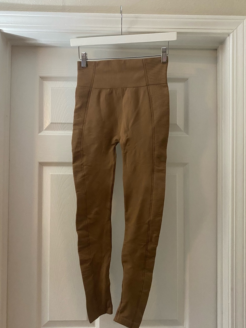 Bozzolo. Women’s High-Waist Rib Panel Leggings - Brown. S/M. NWOT. Y2K.